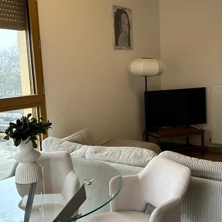 Yasmina